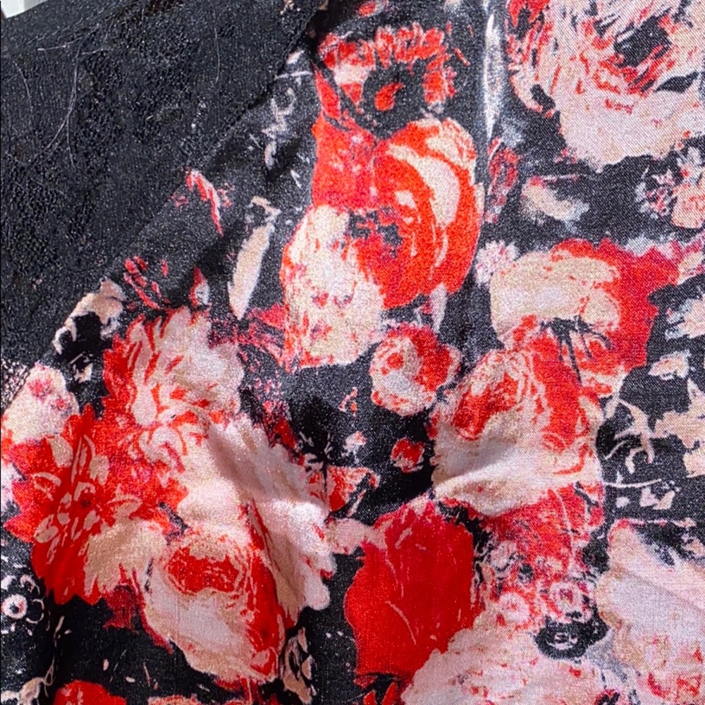 Polyester blouse - Picture 3 of 5